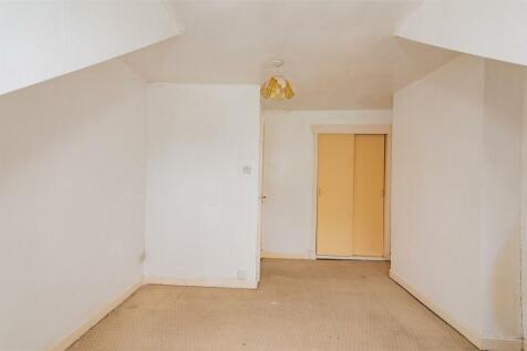 1R 3 Burnside Street Dundee-6.JPG