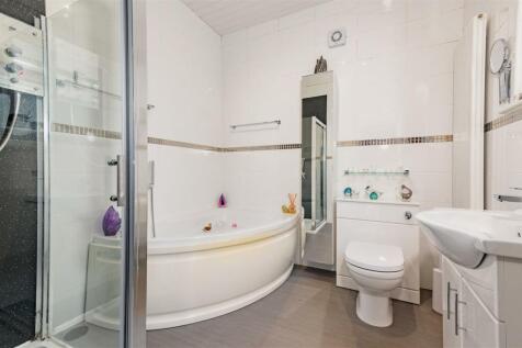 59 South Street Forfar-8.JPG