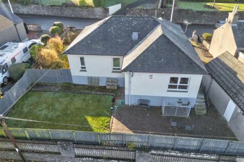 59 South Street Forfar-16.JPG