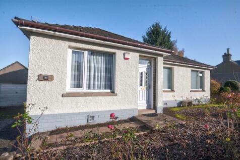 59 South Street Forfar-19.JPG