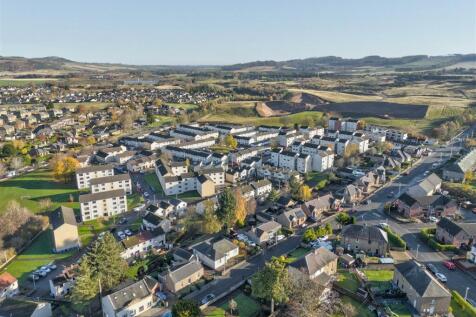 59 South Street Forfar-17.JPG