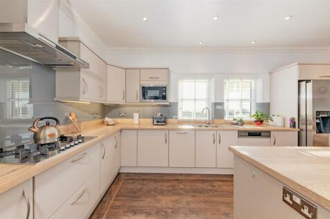 61A Brechin Road Kirrie-26.JPG