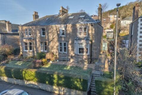 36 Albany Terrace Dundee-14.JPG