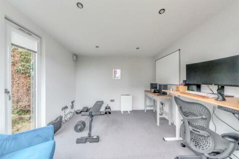 45 Rankine Street Dundee-28.JPG