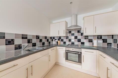 Unicorn Court, 62 Victoria Dock Road Dundee-11.JPG