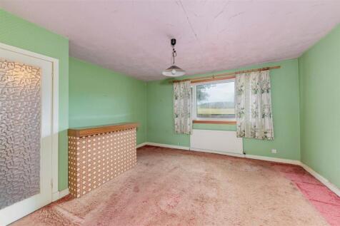 35 Pitcairn Road Dundee-5.JPG