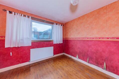 35 Pitcairn Road Dundee-8.JPG