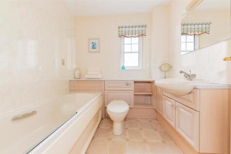 30 Lawers Road Panmurefield-17.JPG
