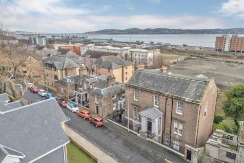 26E Roseangle Dundee-2.JPG