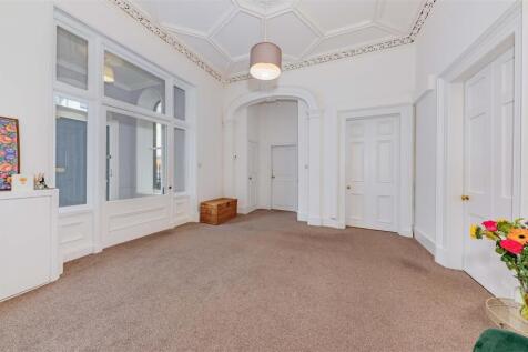 26E Roseangle Dundee-21.JPG