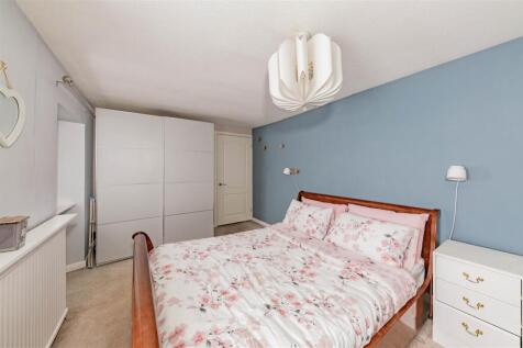27 East Hemming Street Letham-10.JPG
