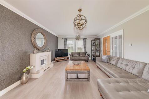 21 Horse Gage Place Inchture-7.JPG