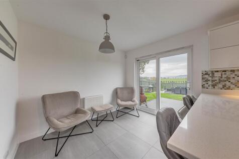 21 Horse Gage Place Inchture-14.JPG