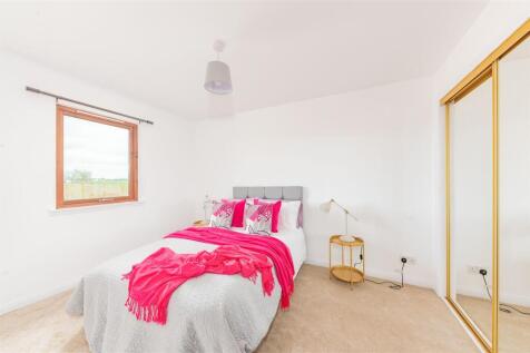 2 Westcroft Cottages Carmylie-16.JPG