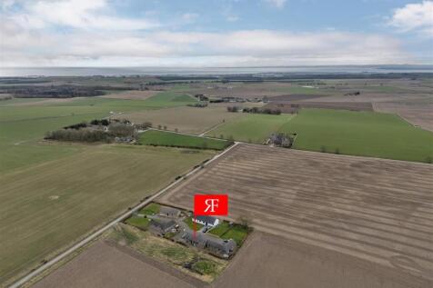2 Westcroft Cottages Carmylie-1.JPG