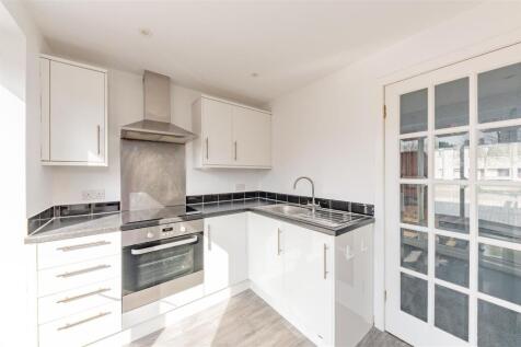 10 McDonald Smith Drive Carnoustie-8.JPG