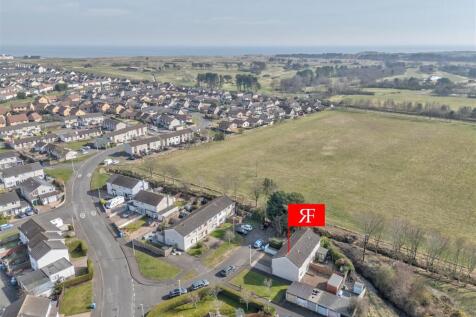 10 McDonald Smith Drive Carnoustie-4.JPG