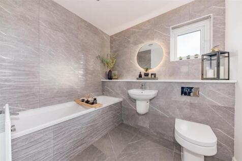 32 Castleview Place Dundee-17.JPG
