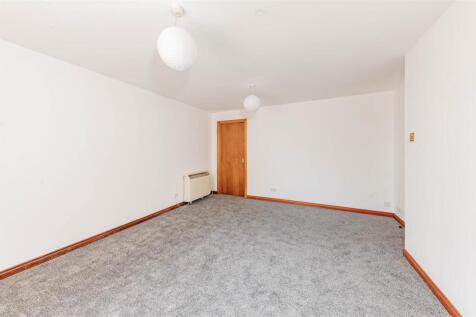1 Charlotte Close Dundee-3.JPG