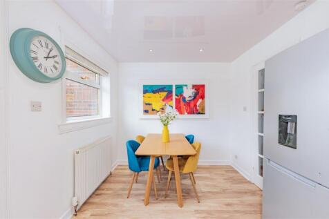 36 Earlston Ave Dundee-6.JPG