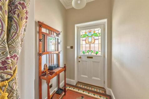 7 Guthrie Street Carnoustie-5.JPG