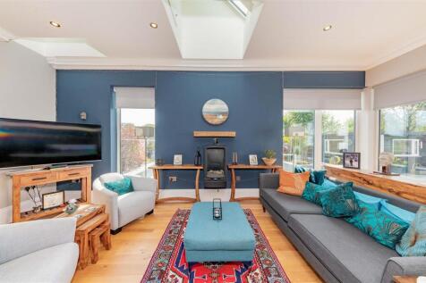 7 Guthrie Street Carnoustie-20.JPG