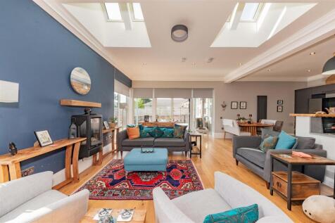 7 Guthrie Street Carnoustie-19.JPG