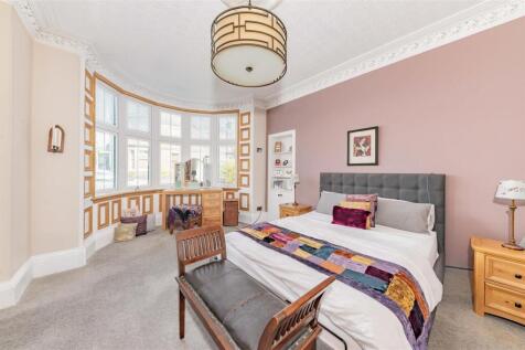 7 Guthrie Street Carnoustie-9.JPG
