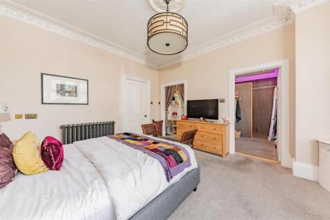 7 Guthrie Street Carnoustie-11.JPG
