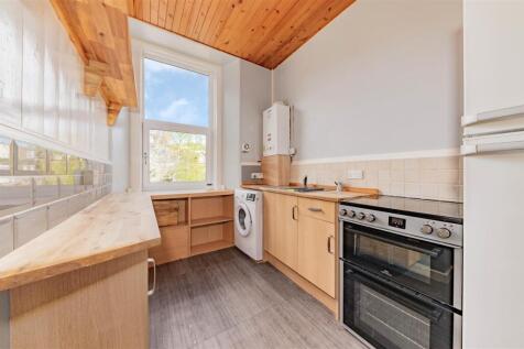 3 Drummond Street Dundee-5.JPG