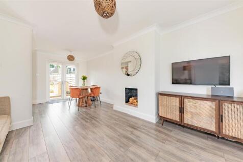 7 Sherbrook Street Dundee-4.JPG