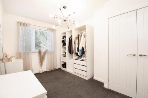 bedroom 3 (2).jpg