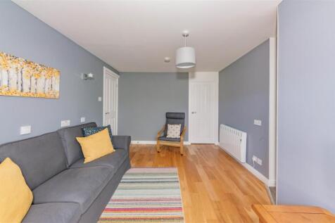 46F Bonnyrigg Place Dundee-2.JPG