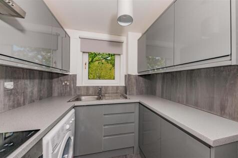 46F Bonnyrigg Place Dundee extras-2.JPG