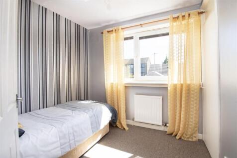 bedroom 3 (2).jpg
