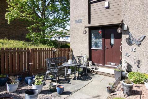 front garden (2).jpg
