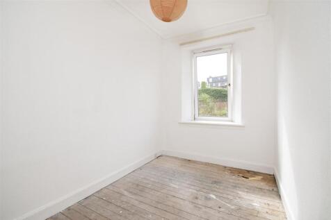 bedroom 3 (1).jpg