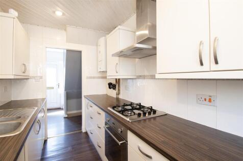 kitchen (3).jpg