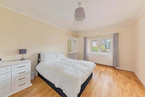 24 Marywell Brae Kirriemuir-6.JPG