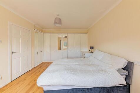 24 Marywell Brae Kirriemuir-7.JPG