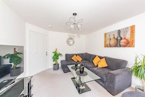 14 Angus Wynd Monifieth-6.JPG