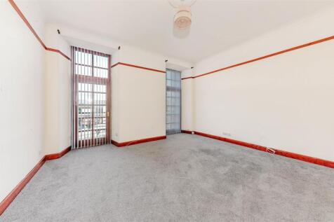 11 Blaikies Mews Dundee-3.JPG