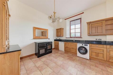 11 Blaikies Mews Dundee-1.JPG