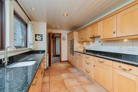 23 Seabourne Gardens Broughty Ferry-2.jpg