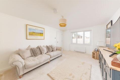 25 Selfridge Crescent Carnoustie-9.JPG