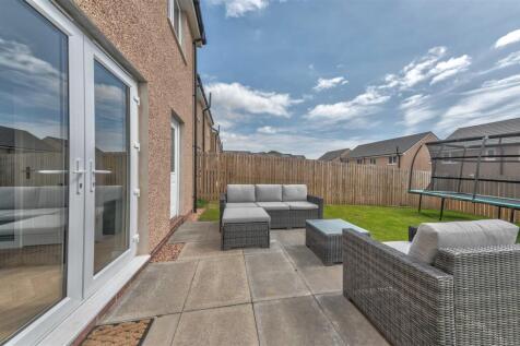 25 Selfridge Crescent Carnoustie-24.JPG
