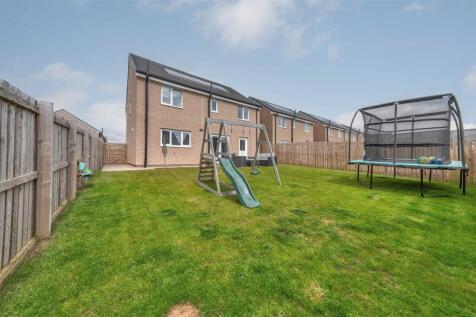25 Selfridge Crescent Carnoustie-23.JPG