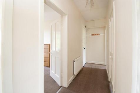 hallway.jpg