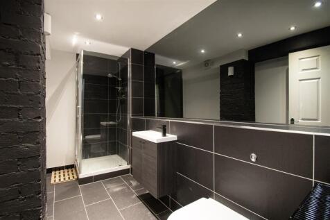 ensuite (1).jpg
