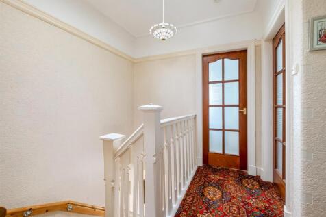 11 golf avenue (20).jpg